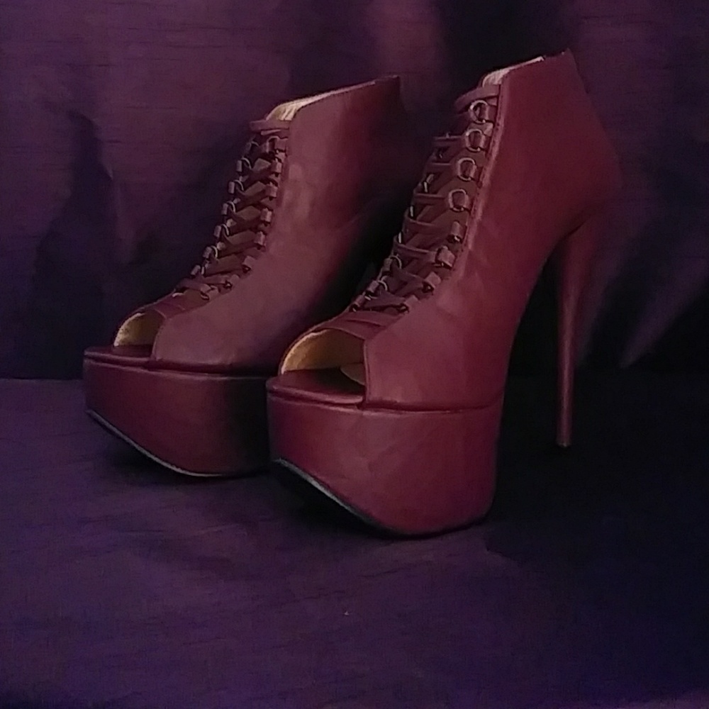 Burgundy Vanessa Platform Booties
